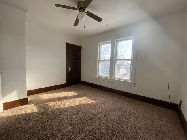 Building Photo - 2 Story two bedroom house $750 per month