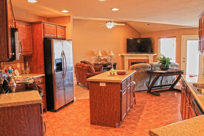 Building Photo - 313 Reedsport Ridge