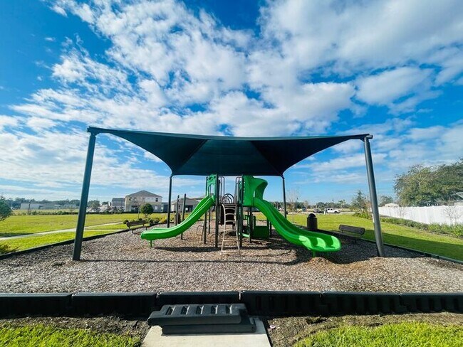 Building Photo - Coming soon!!!!-Discover Your Pristine Sanctuary at Trinity Place!!-5895 Vision Road St. Cloud, F...