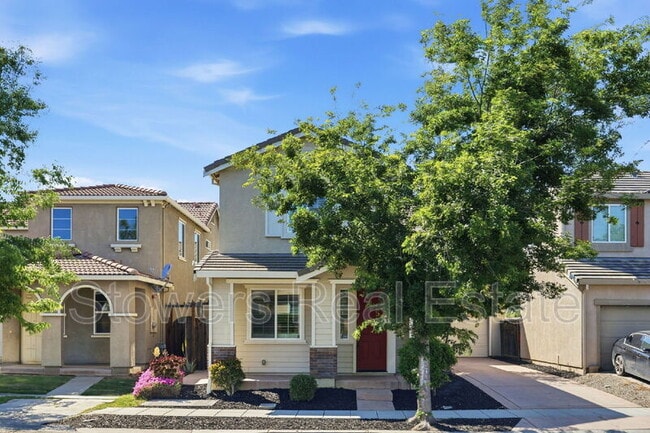 Building Photo - 651 N Andalusia Way