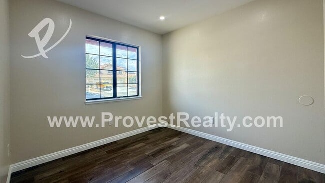Building Photo - 12400 Pacoima Rd