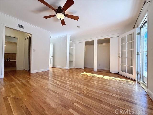 Building Photo - 22346 Burbank Blvd