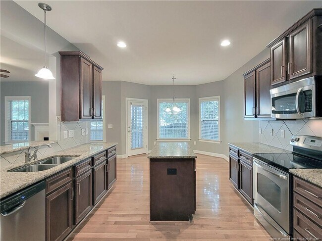 Building Photo - 414 Banagher Ln