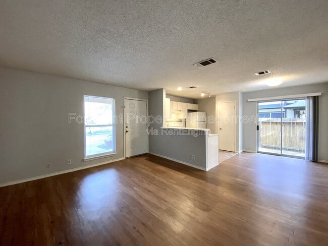 Building Photo - 5225 Meadow Field