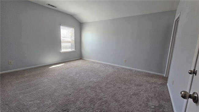 Building Photo - 400 Macland Mill Dr