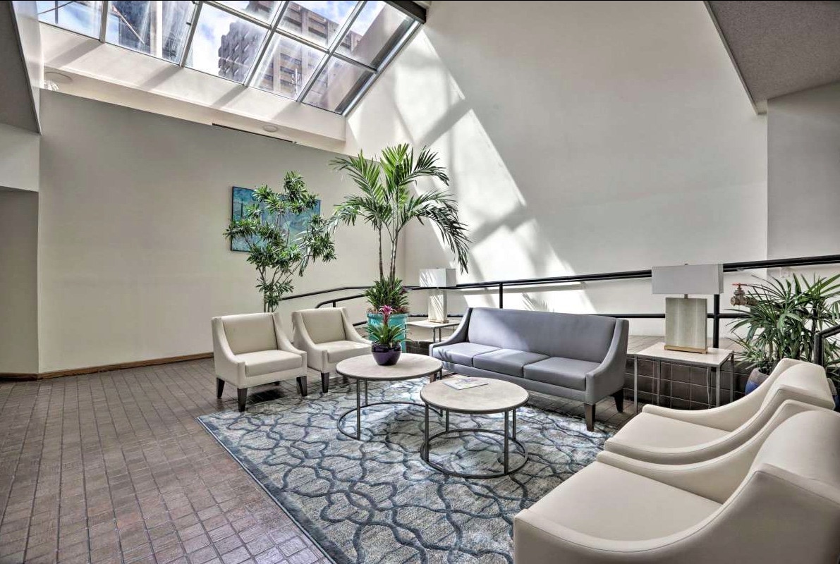 Building Photo - 1088 Bishop St