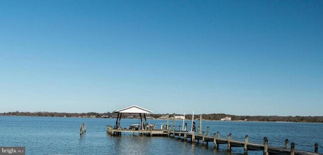 Building Photo - 40508 Waterview Dr