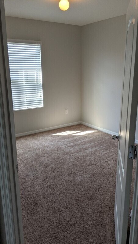 Building Photo - 245 Arbor Lakes Dr