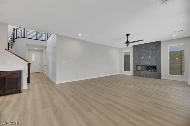 Building Photo - 2611 Chance Canyon St