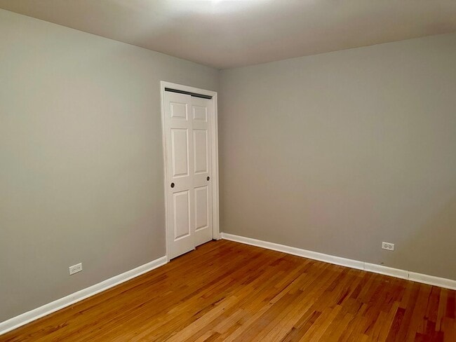 Building Photo - 2652 Woodworth Pl