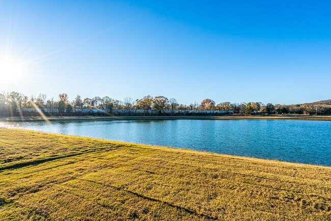 Building Photo - 16308 Trestle St