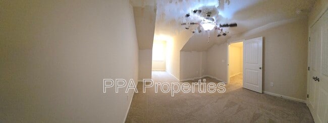 Building Photo - 225 Zante Currant Rd
