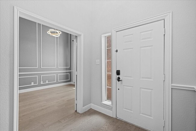 Building Photo - 1223 Mallard Creek Dr