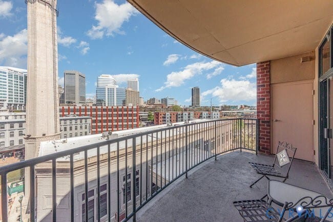 Building Photo - 1101 Haxall Point