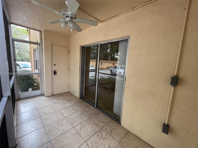 Building Photo - 4354 NW 9th Ave