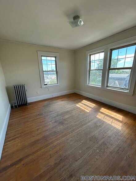 Building Photo - 155 Summer St