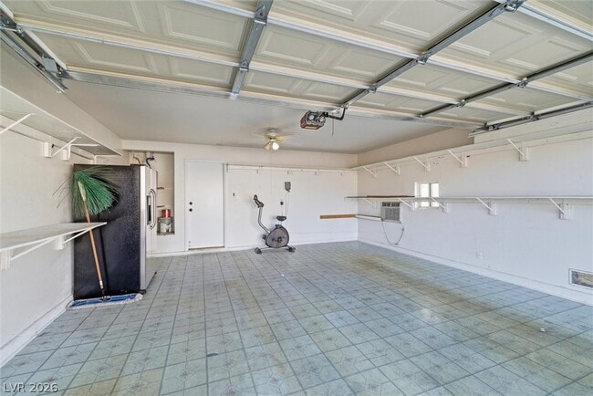 Building Photo - 3869 Birchview Ct