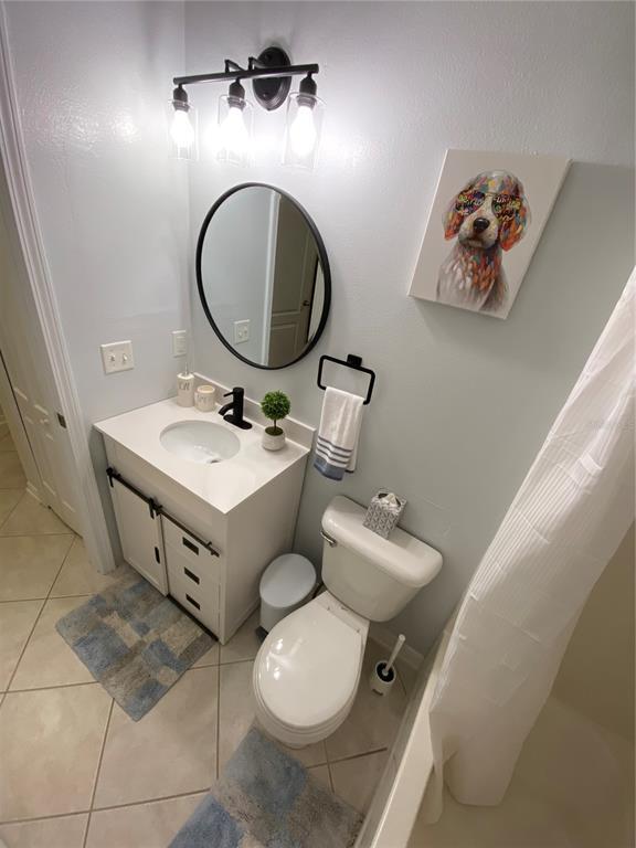 Building Photo - 8044 Canterbury Lake Blvd