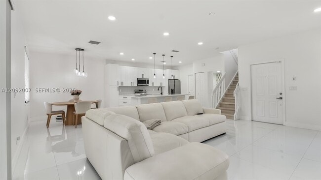 Building Photo - 17775 SW 23rd St
