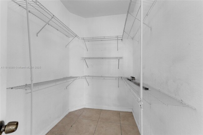 Building Photo - 15519 SW 182nd Ln