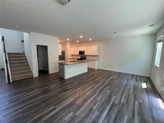 Building Photo - 3326 Colbury St