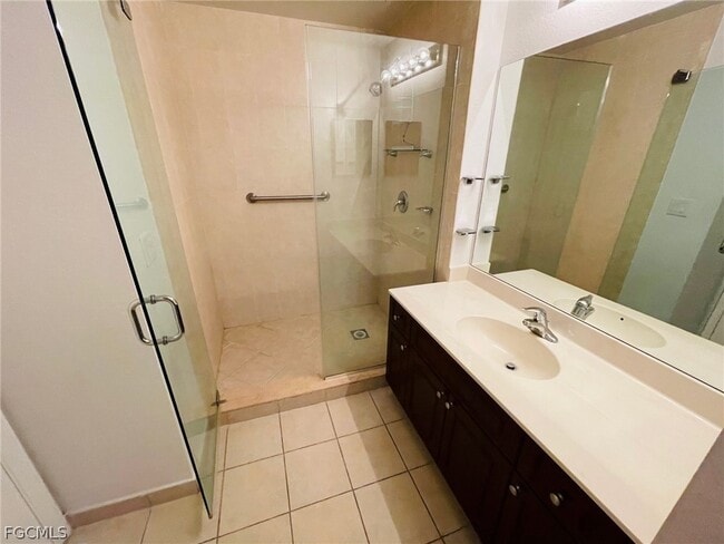 Building Photo - 13190 Bella Casa Cir