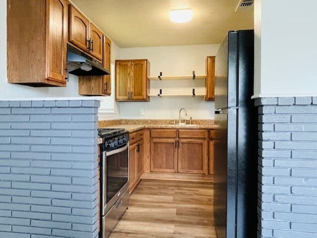 Building Photo - 111 Farhill Ln