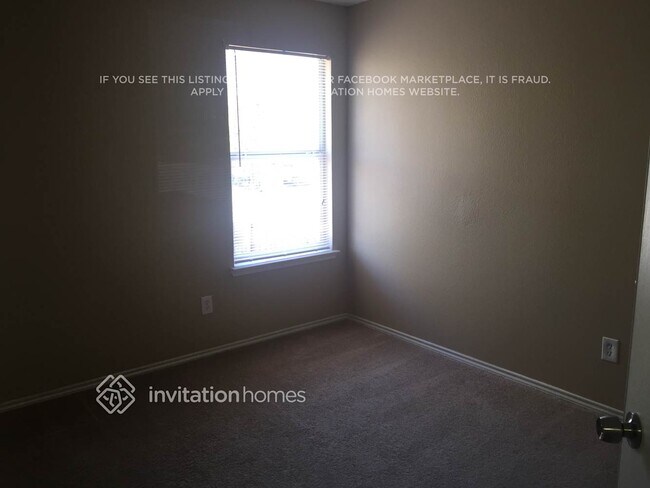 Building Photo - 646 Via Estrella