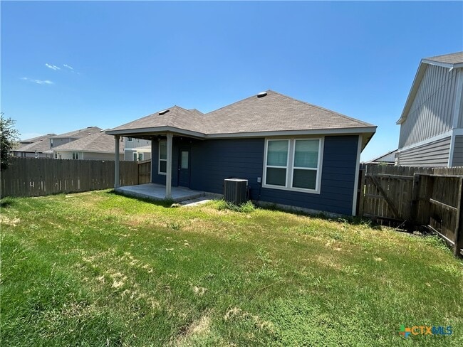 Building Photo - 755 Steeplebush