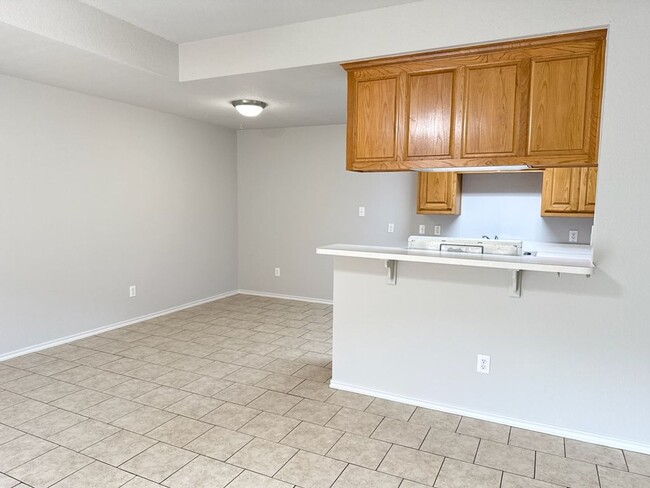 Building Photo - 716-716 Stribling Cir