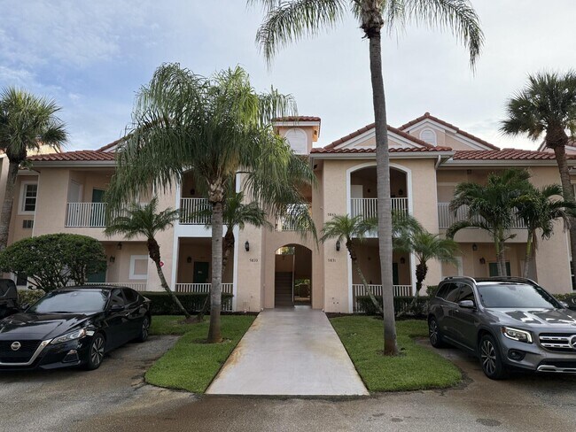 Building Photo - 9833 Perfect Dr