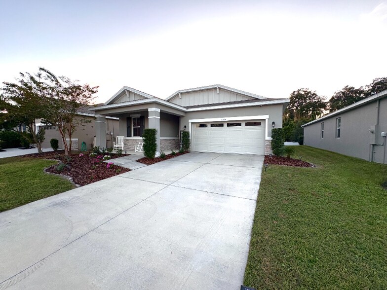 Building Photo - 5224 Meadow Song Dr