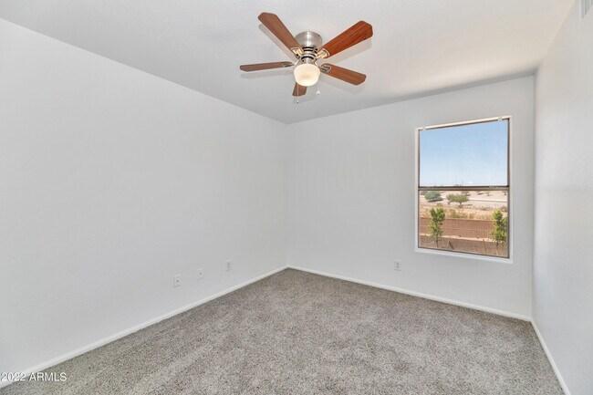 Building Photo - 3617 E Potter Dr