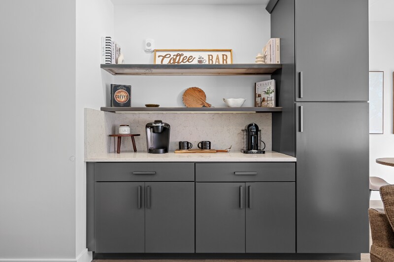 Building Photo - 416 Main St