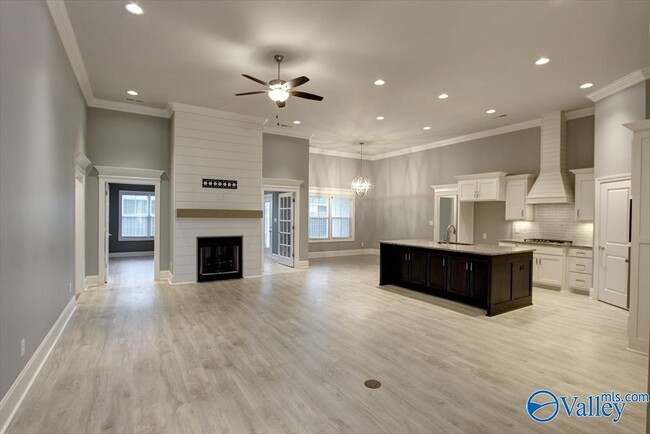Building Photo - 26415 Birkshire Ln