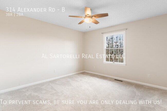 Building Photo - 314 Alexander Rd