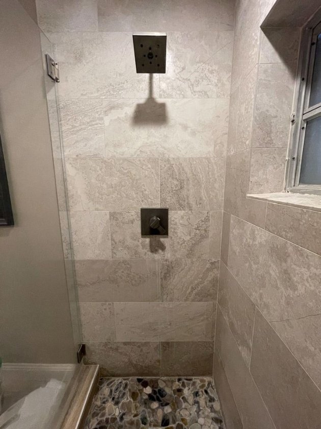 Master Bathroom - 6006 NW 68th Ter