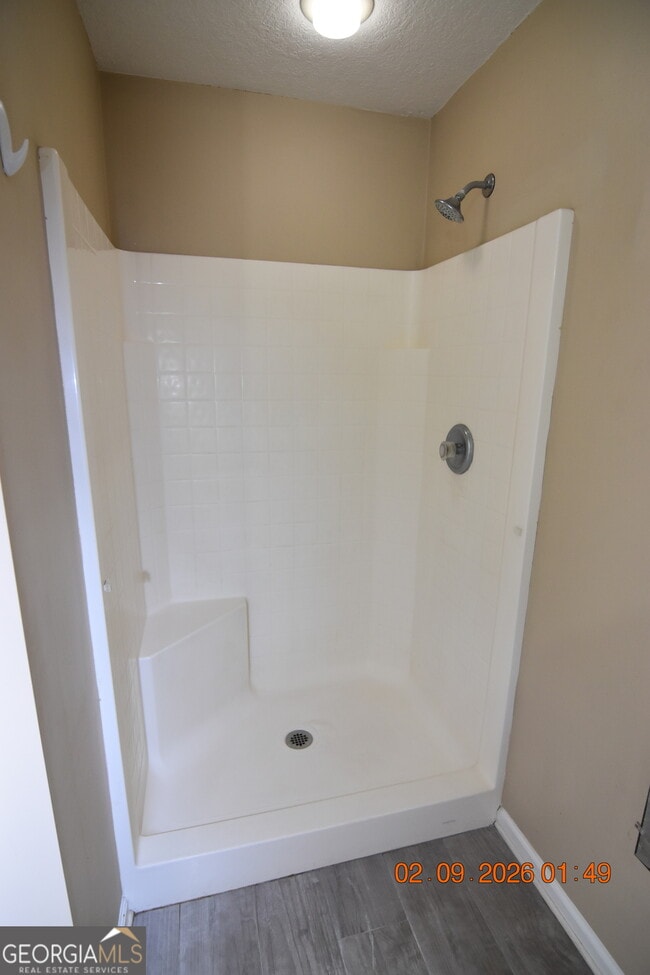 Building Photo - 348 Kristins Dr