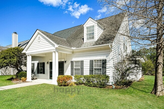 Building Photo - Modern 3/2 with Serene Pond Views in Dunes West