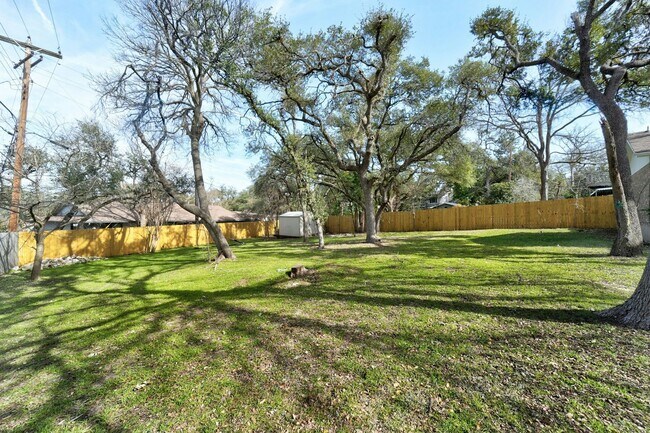 Building Photo - Work, Play, and Grow — Single-Story Living...