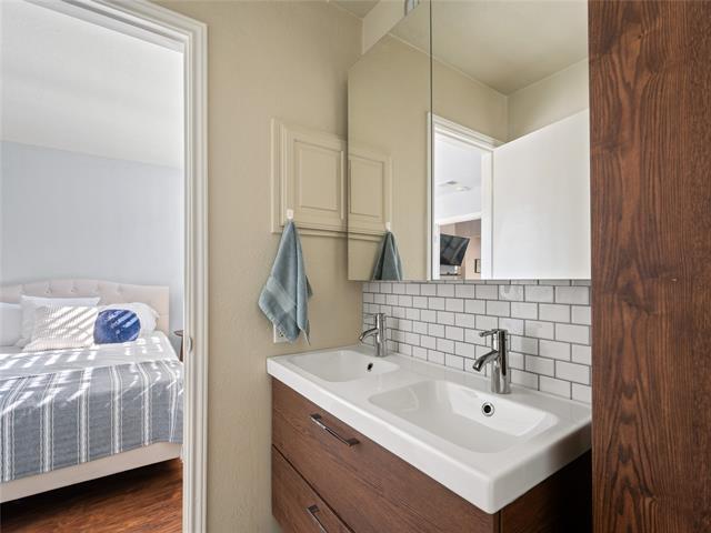 Building Photo - 6220 Bentwood Trail