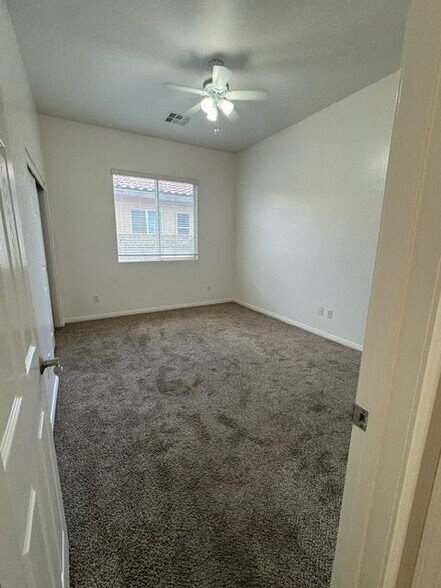 Building Photo - 5313 Pelican Hill Dr