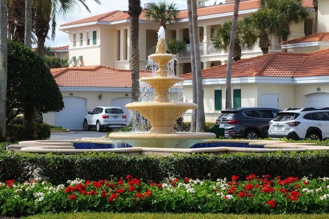 Building Photo - 215 S Ocean Grande Dr