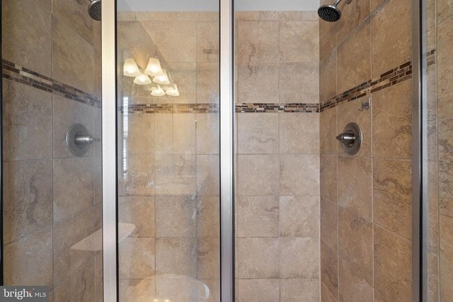 Building Photo - 6974 Kona Dr