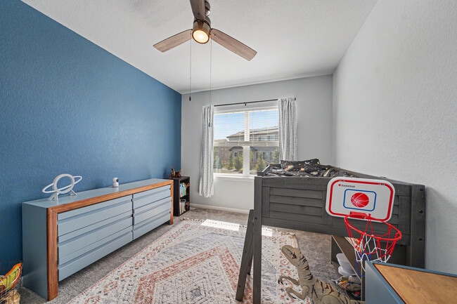 Building Photo - 6339 Knapp Dr