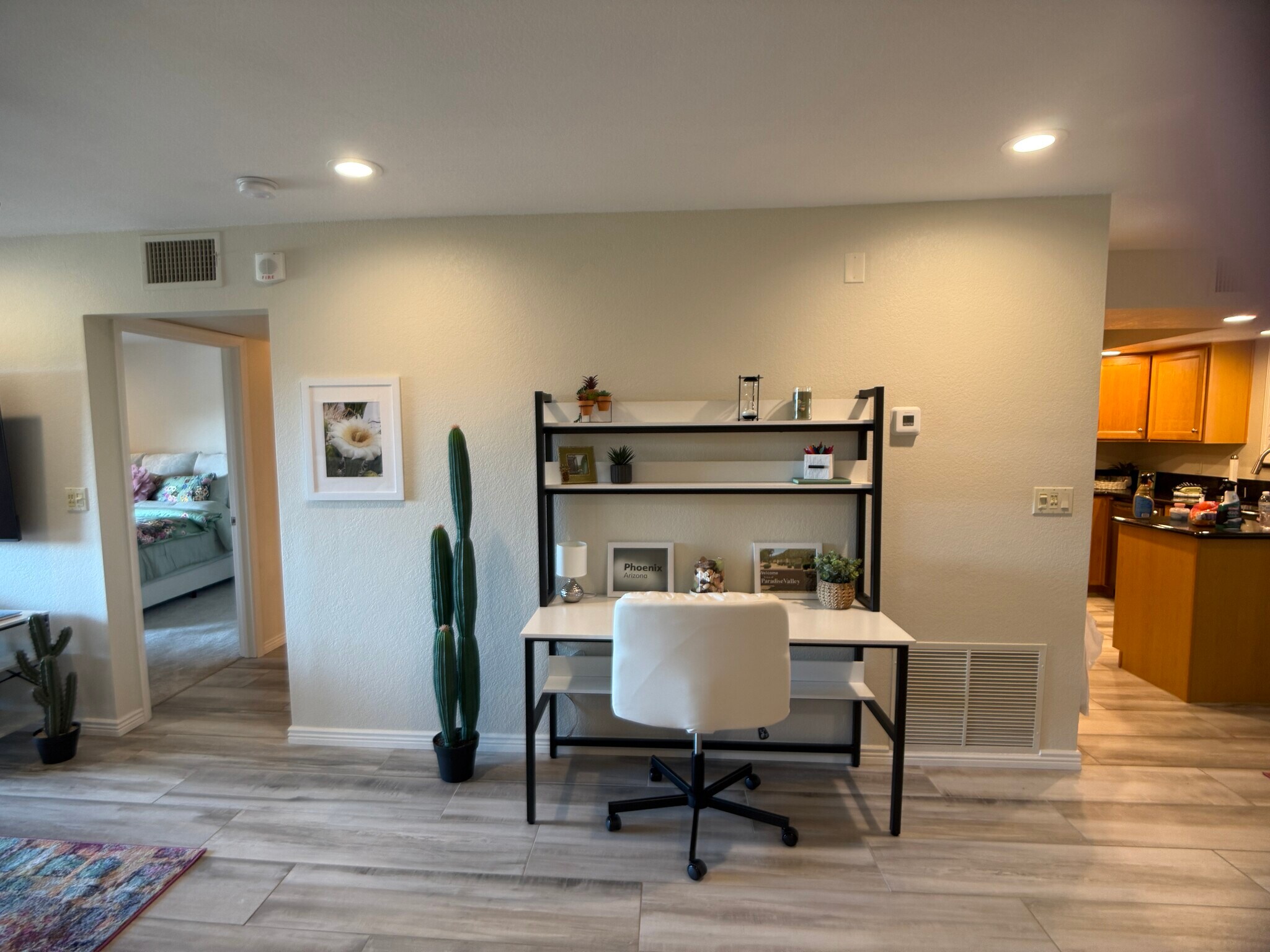 High Speed read for emails… - 12212 N Paradise Village Pky S