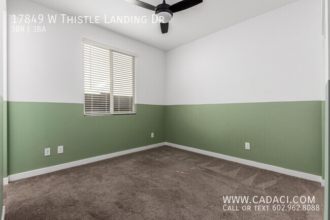 Building Photo - 17849 W Thistle Landing Dr