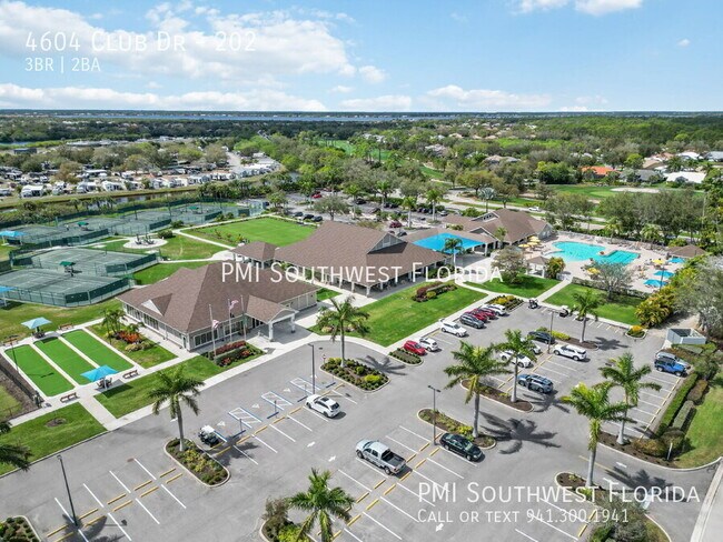 Building Photo - 4604 Club Dr