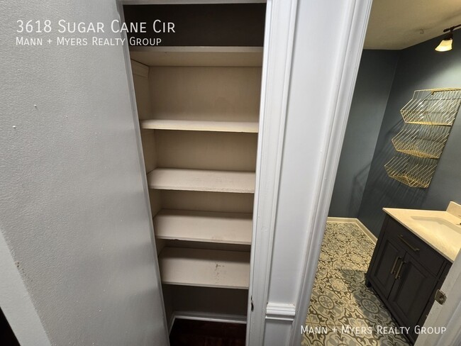 Building Photo - 3618 Sugar Cane Cir