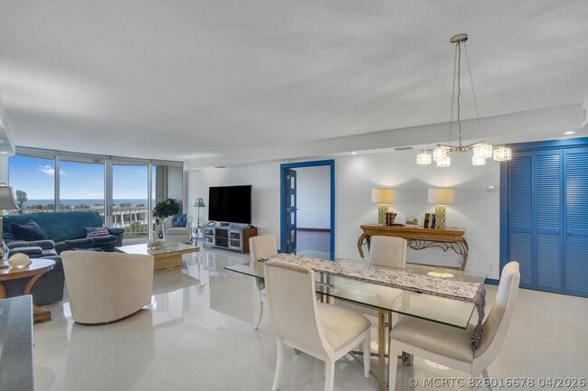 Building Photo - 2295 S Ocean Blvd
